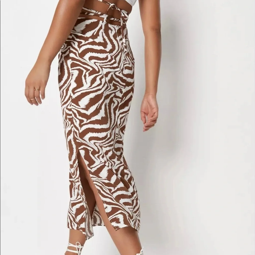 Missguided zebra print tie waist midi skirt with slit (size 6/M)
